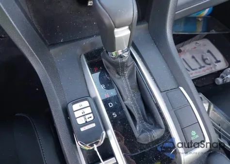 2019 Honda Civic Sport z USA, uszkodzony, nr VIN 2HGFC2F83KH520848